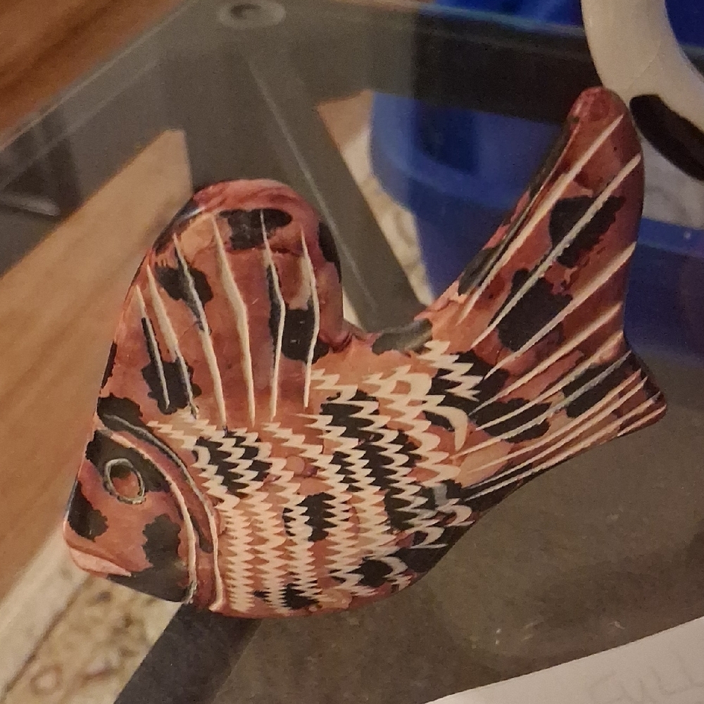 HANDCARVED SOAPSTONE FISH